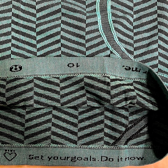 Lululemon Top | Size: 10 | Women | Racerback Tank Top - Picture 7 of 7